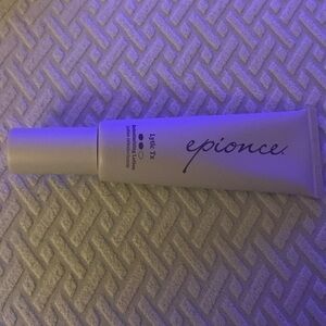 New Epionce Lytic Tx Retexturizing Lotion